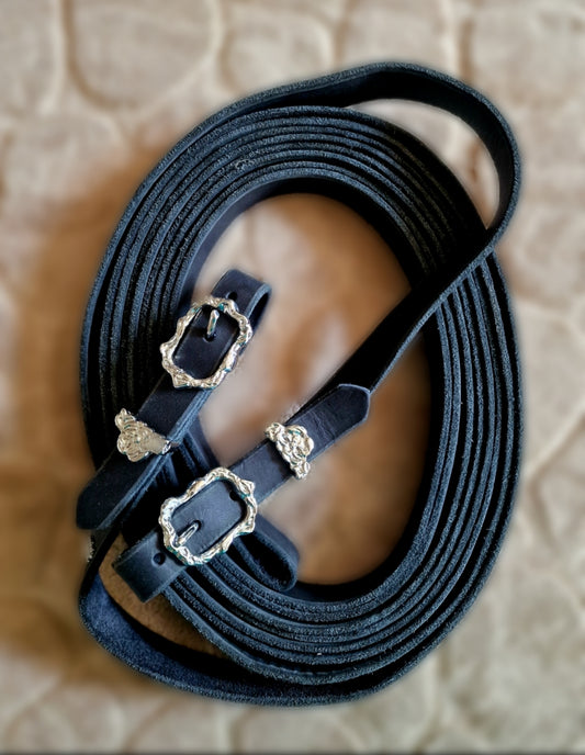 Manufaktur Langzügel aus Fettleder